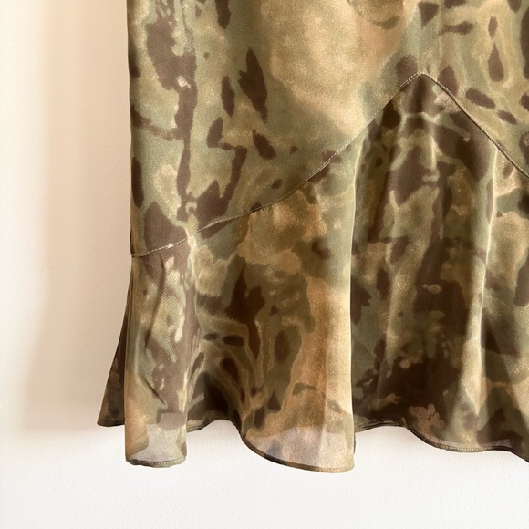 Vintage Y2K Patterned Flared Ruffle A-Line Skirt - Picture 3 of 11